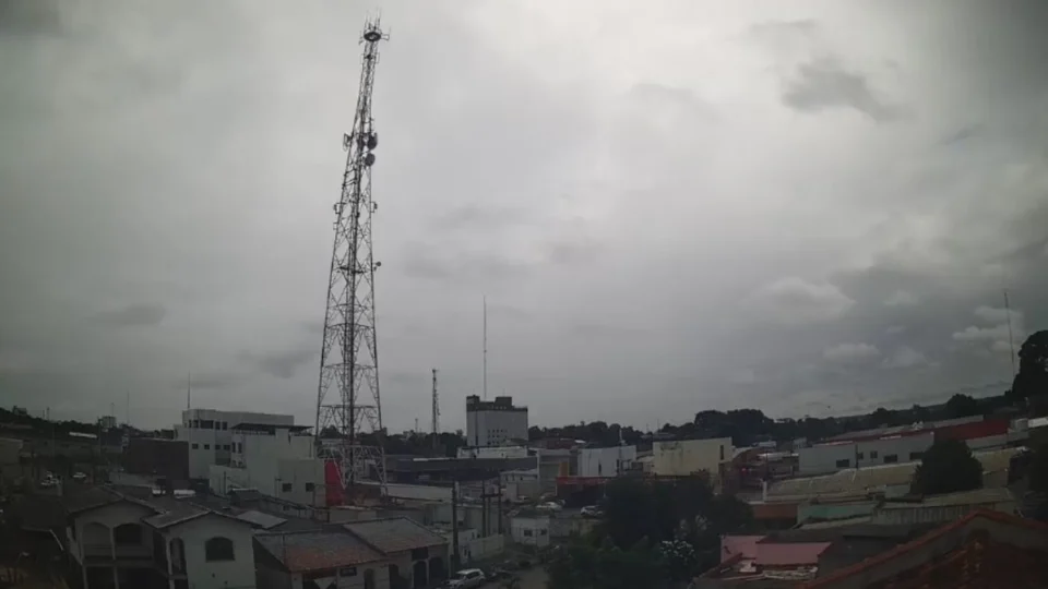 Previsão do tempo indica chuva em Rio Branco nesta segunda (9); confira