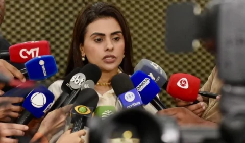 Idoso é preso em Iranduba por abusar, gravar e guardar material pornográfico com adolescente