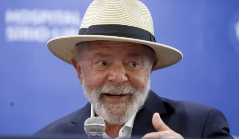 Lula comemora aprovação da reforma tributária: ‘marco histórico’