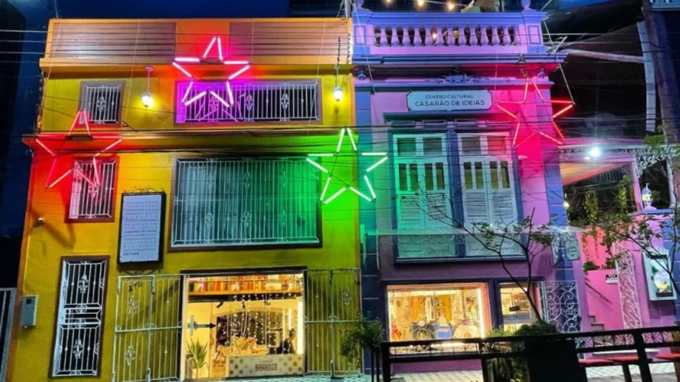 Natal na Barroso: programação especial gratuita ilumina rua no Centro de Manaus; veja datas