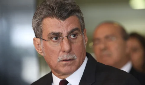 Romero Jucá sobre isenção do IR: ‘feita na hora errada’