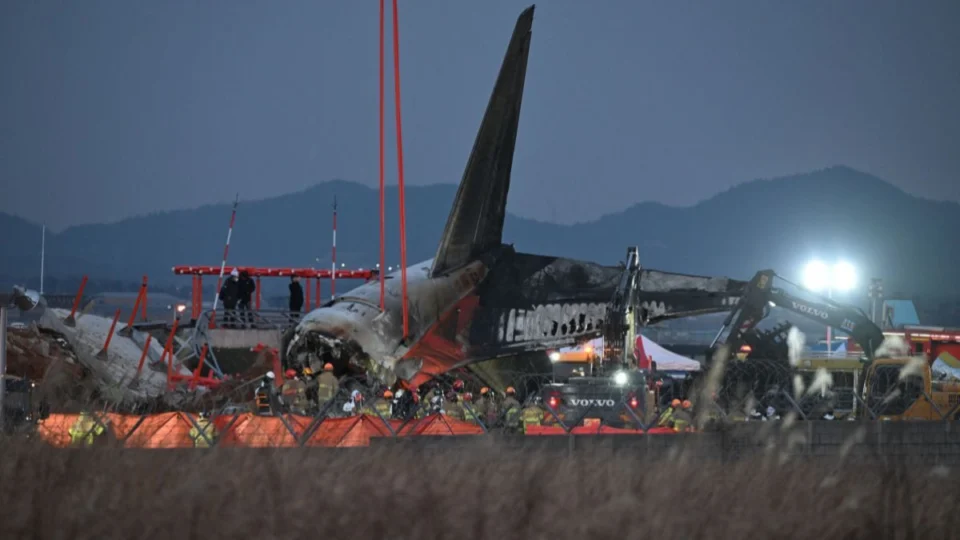 Acidente aéreo na Coreia do Sul: o que se sabe sobre avião que explodiu