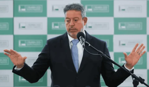 Lira acelera votações para finalizar pautas até dezembro