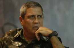 PGR defende que Braga Netto continue preso durante investigação