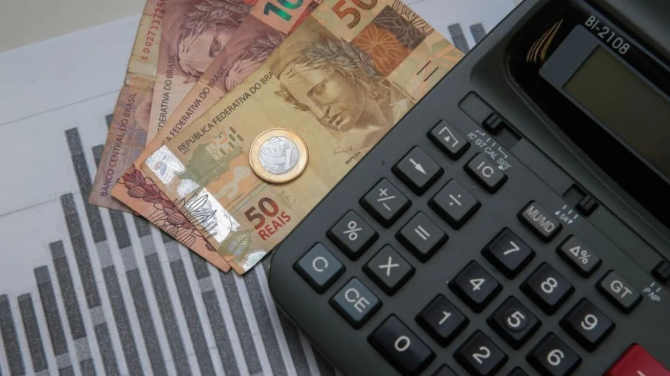 Reforma tributária: Câmara pode votar projeto nesta terça-feira