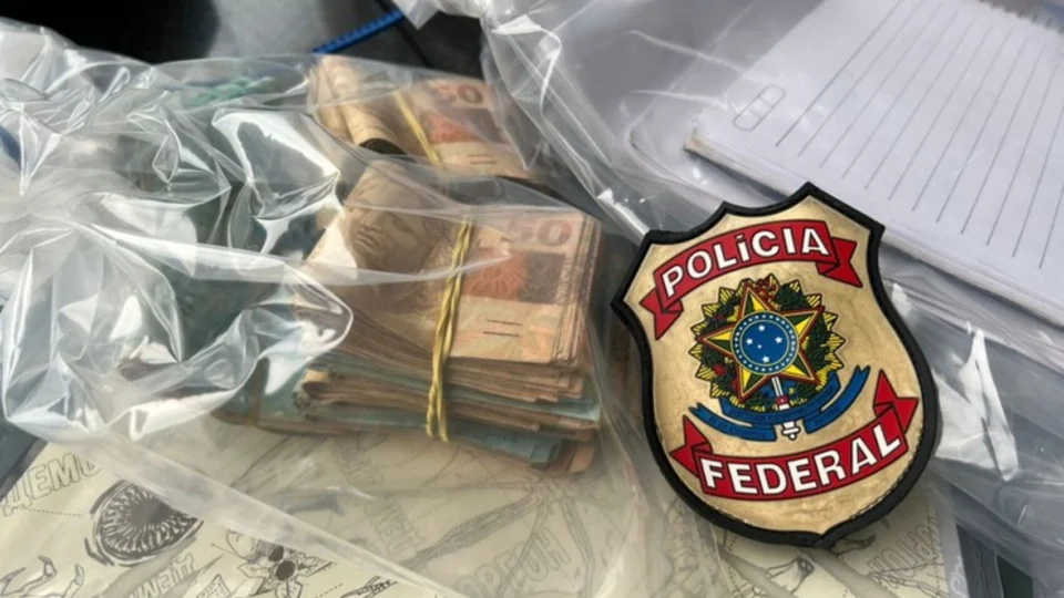 PF faz operação contra lavagem de dinheiro e fraudes bancárias