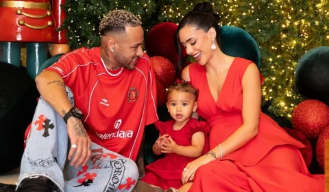Neymar e Bruna Biancardi anunciam gravidez em chá de revelação durante Natal