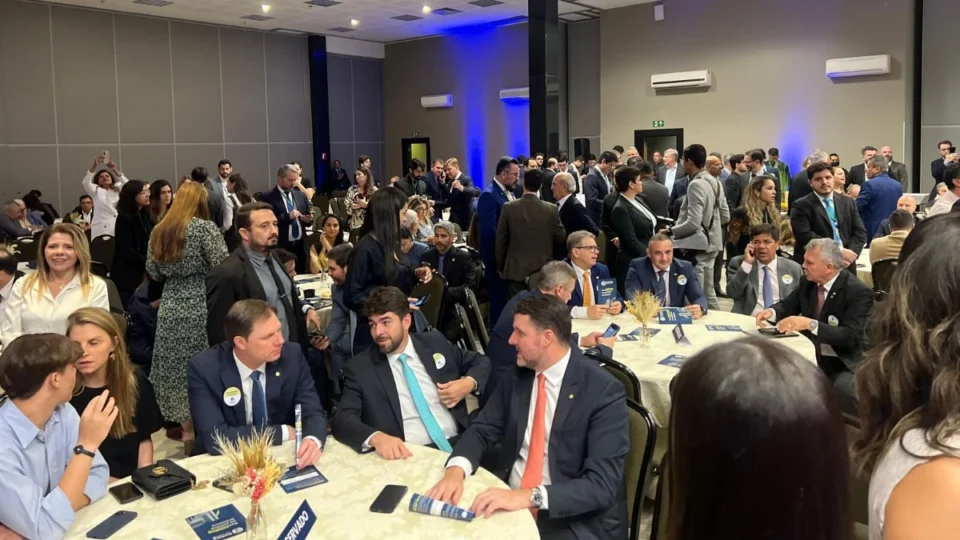 Ranking dos Políticos: saiba quem é o destaque da bancada de Roraima