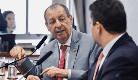 Omar Aziz projeta crescimento da indústria no AM e construção de novo porto em Manaus