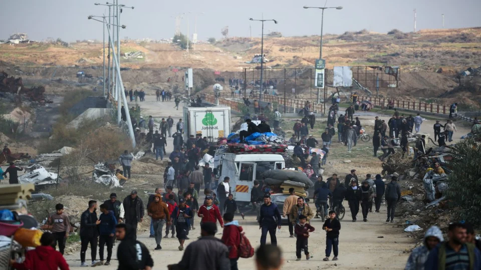 Moradores de Gaza retornam após acordo de cessar-fogo entre Israel e Hamas