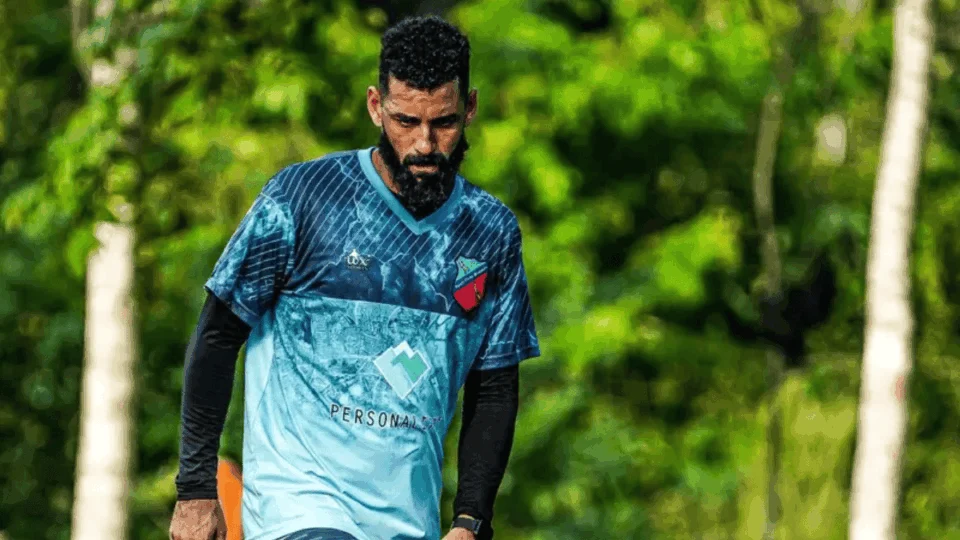 Após ser preso em flagrante por injúria racial, jogador do Acre responde em liberdade