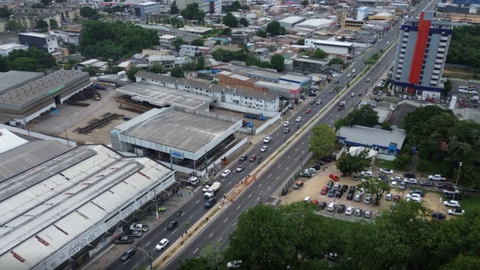 Manaus realiza intervenções em avenidas e ruas; veja o que muda com obras