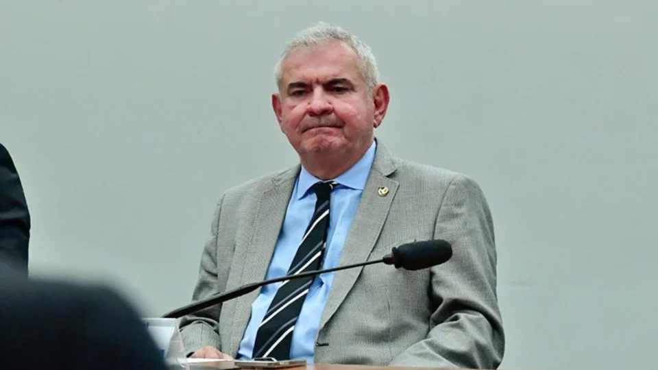 Orçamento de 2025 segue emperrado no Congresso e pode ficar na gaveta; entenda 