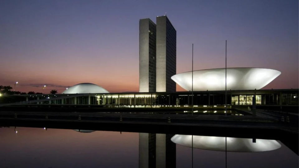 Você sabe o que fazem os presidentes da Câmara e do Senado? Veja quais os poderes de cada um