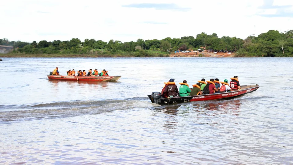 Um mês após queda da ponte JK, moradores de Aguiarnópolis (TO) têm travessia gratuita