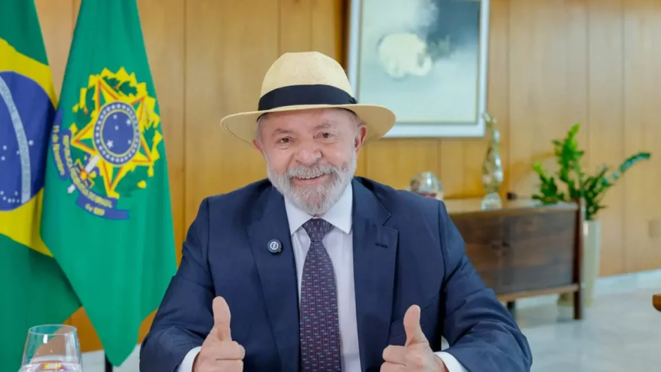 Lula realiza novos exames na cabeça e é liberado para viagens e atividades físicas