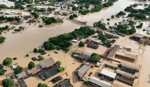 Chuvas intensas: como se proteger de alagamentos, raios e quedas de árvores