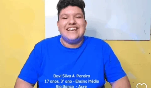 Jovem com TEA que reivindicou mudanças no Enem conquista vaga na UFAC