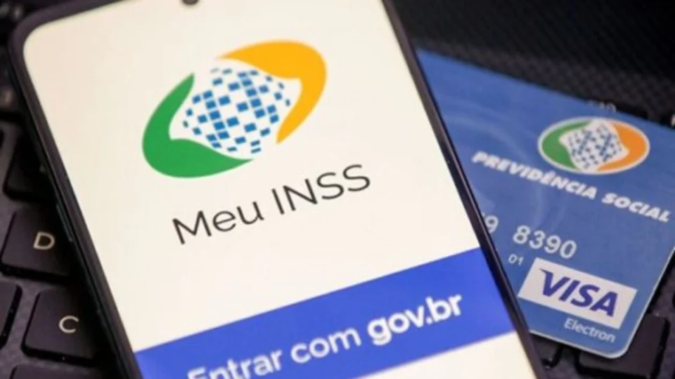 Consignado do INSS: entenda o que muda com novo teto de juros