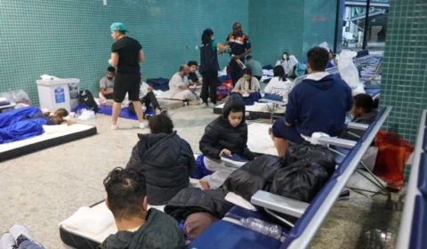 Governo brasileiro diz que repatriados devem ter tratamento ‘digno, respeitoso e humano’