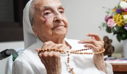 Pessoa mais velha do mundo é brasileira; saiba quem é