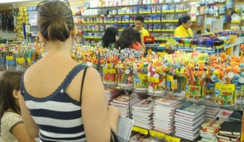 Dicas para evitar problemas ao comprar material escolar