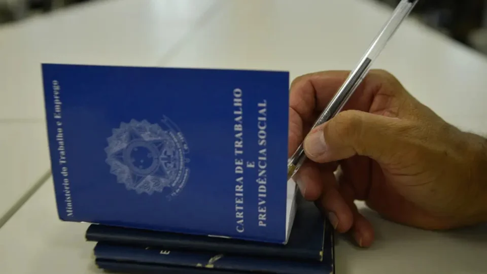 Ministério do Trabalho atualiza tabela do seguro-desemprego; veja novos valores