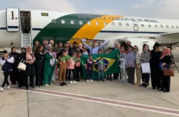 ‘Não é um problema do Trump, é um acordo de deportação’, diz Lula sobre repatriados