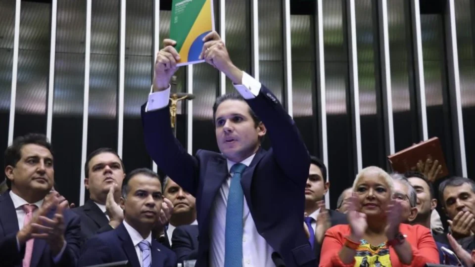 Hugo Motta determina novas regras em Plenário da Câmara; veja quais mudanças fez o presidente da Casa