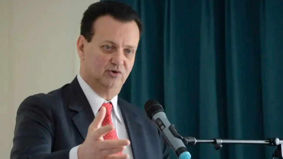 ‘Não faz sentido criticar a gestão Lula’, afirma Kassab ao sinalizar PSD longe dos extremos