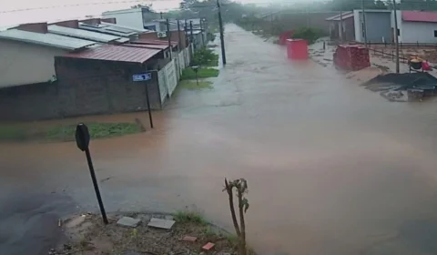 Chuvas intensas suspendem aulas na zona rural de Cacoal, RO