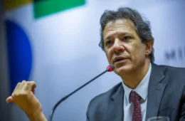 Haddad: safra recorde, salário mínimo e dólar podem ajudar a reduzir preço dos alimentos