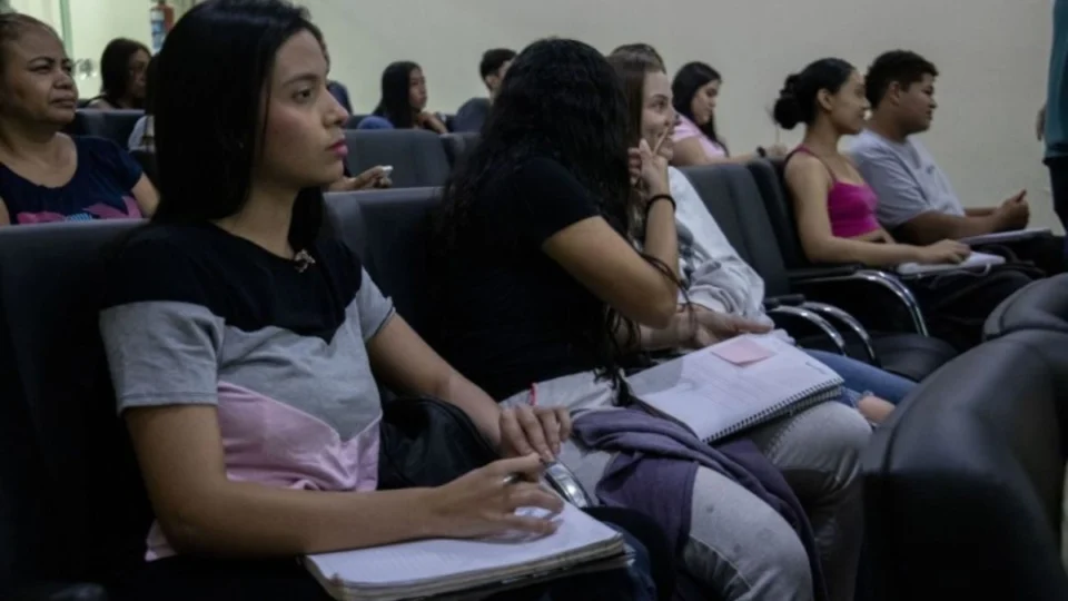 Inscrições para cursinho preparatório para o Enem começam hoje (17) em RO; saiba como participar