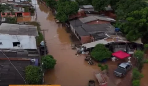Moradores relatam perdas de móveis e eletrodomésticos após forte chuva em RO