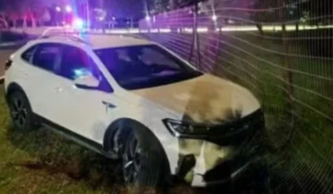 Motorista bate carro na cerca da residência de Geraldo Alckmin em Brasília