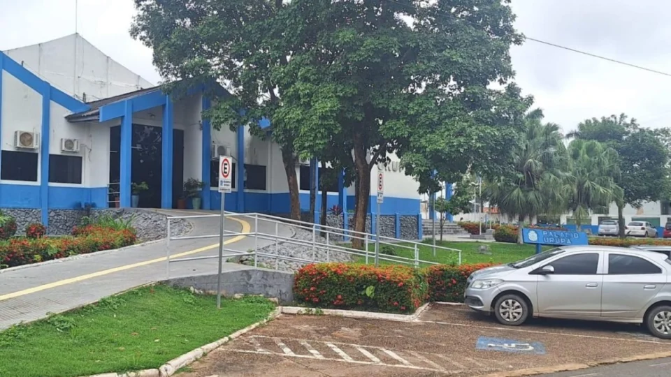 Regularização de Imóveis: moradores de Ji-Paraná recebem auxílio para legalizar terrenos e casas