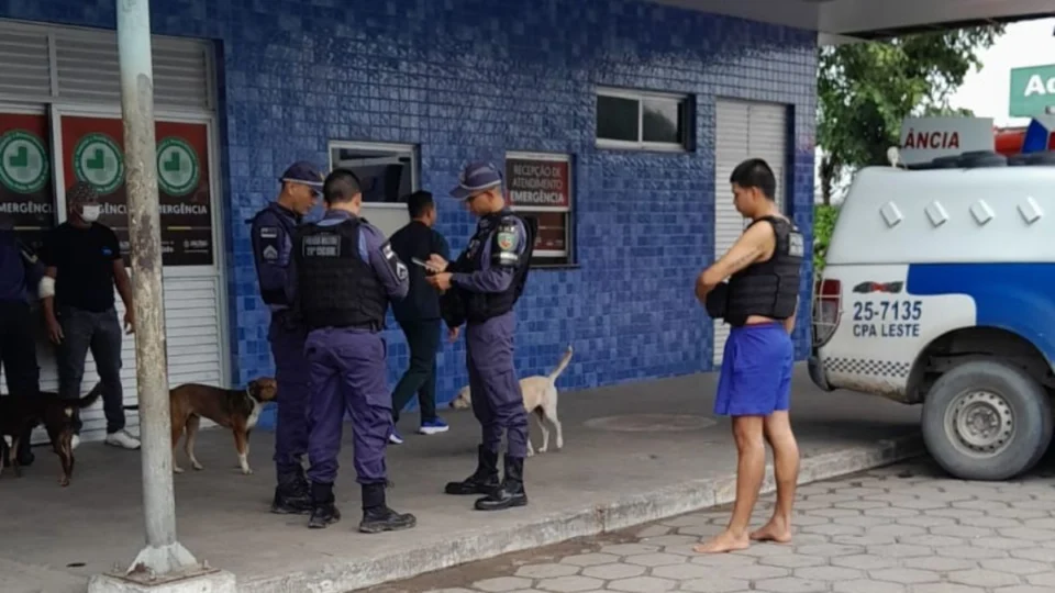 Criminosos tentam invadir casa de policial em Manaus e um morre em tiroteio