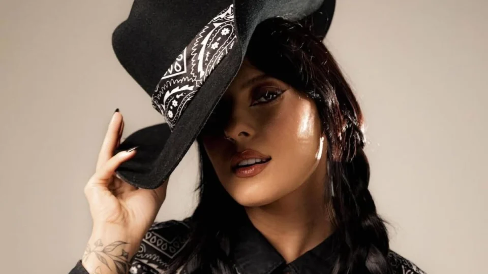 As melhores de Ana Castela! Veja lista com músicas mais ouvidas da ‘boiadeira’