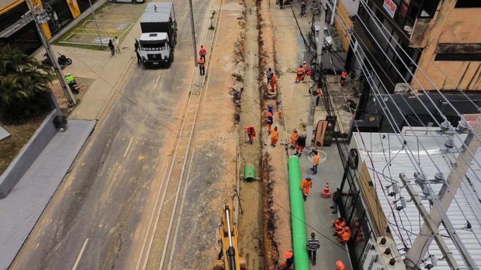 Interdição na avenida Maceió durante o Carnaval em Manaus; veja mudanças