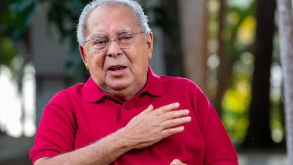 Biografia inédita de Amazonino Mendes revela bastidores e segredos da trajetória política