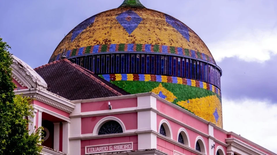 Carnaval em Manaus: o que abre e o que fecha em 2025? Veja funcionamento do comércio