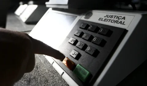 Compra de voto e terrorismo: Entenda o projeto que iguala os dois crimes com graves consequências