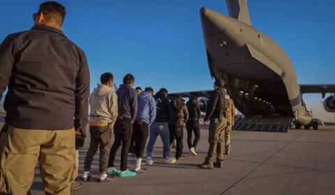 Governo prepara esquema para receber novo voo com deportados dos EUA