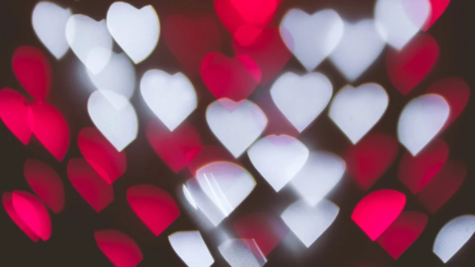 Que dia é Dia dos Namorados em 2025? Veja diferença da data brasileira e da internacional