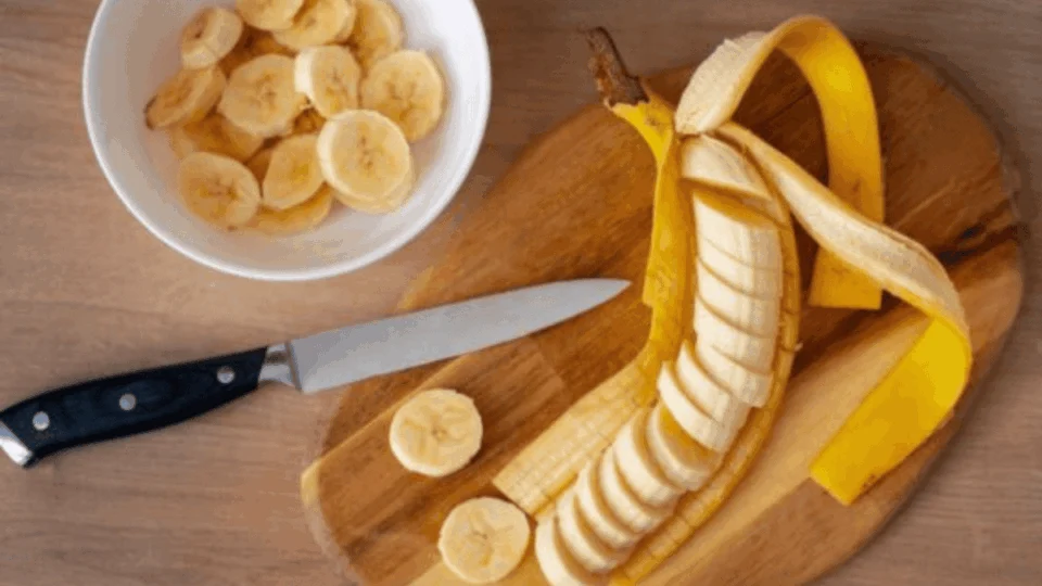 Receita fácil: 3 receitas com casca de banana para reaproveitar e surpreender na cozinha