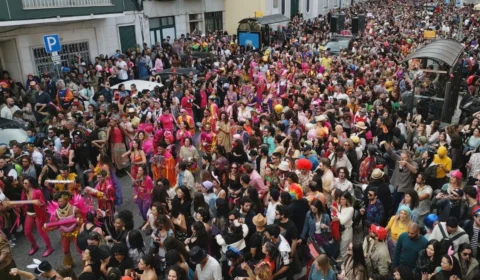 Polícia flagra cerca de 30 ‘presos’ pulando Carnaval em Porto Velho