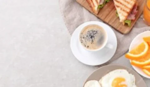 10 receitas fáceis para um café da manhã rápido e nutritivo