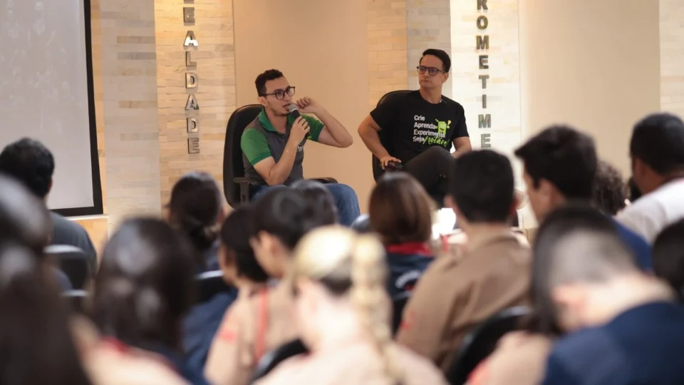 Escola de Tecnologia FPFtech aproxima estudantes do ensino médio do mercado de inovação