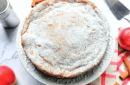 Essa torta de maçã caseira vai te conquistar; confira receita fácil