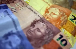 Alta dos juros para 14,25% torna empréstimos e financiamentos mais acessíveis, porém mais caros